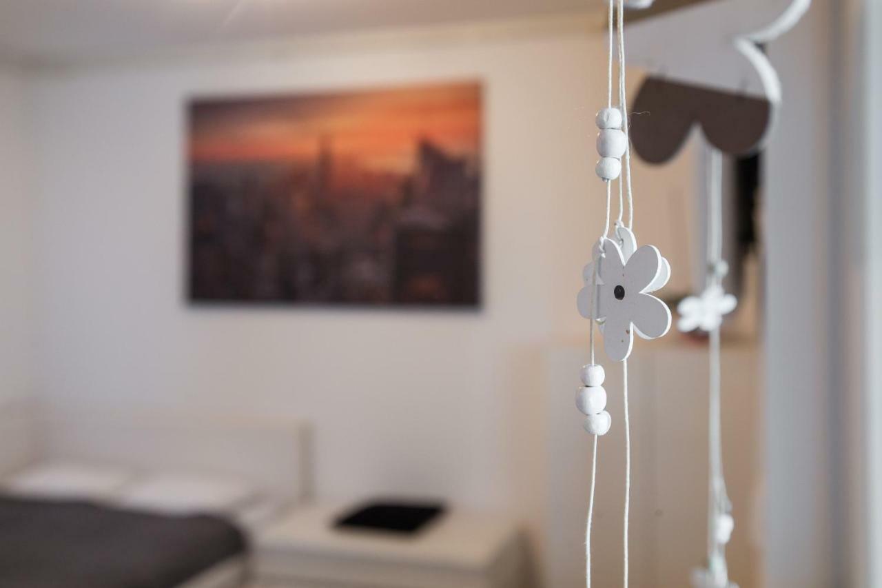 Cozy & Modern Studio With Balcony ザグレブ エクステリア 写真